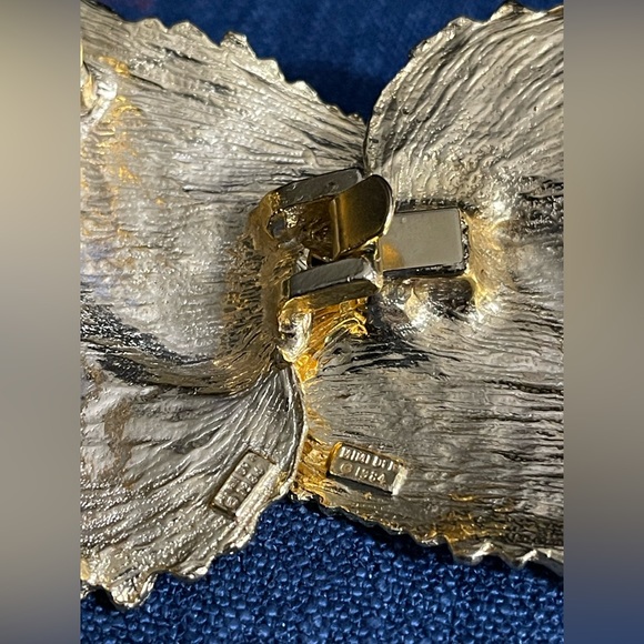 Vintage Mimi Di N 1984 Gold tone Leaves Large Belt Buckle  2 pieces - Picture 4 of 4